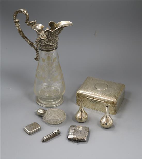 A George IV silver vinaigrette, Birmingham, 1829, a silver cigarette box and six other items including silver and plated ware.